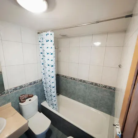 Auberge de jeunesse 62 *