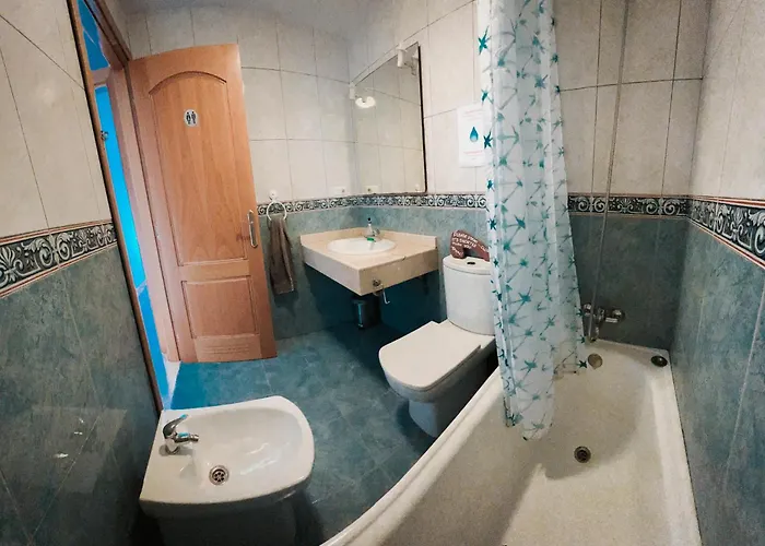 62 ホステル コラレホ